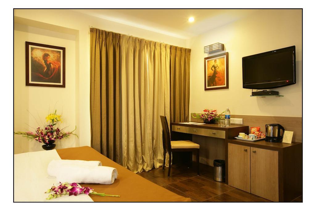 Hotel Utsav Deluxe Pune Pokój zdjęcie